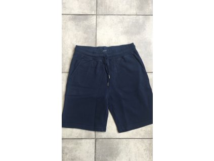 813b248c 9438 4001 a06e 663b05b1e37e