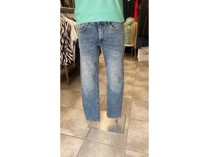 d093242c 2e52 42e0 bf66 cf88c5ea454e