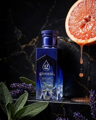 🖤 Lass dich von der geheimnisvollen Kraft von MYSTIC MAN mitreißen. Die frische Energie von Grapefruit verbindet sich mit...