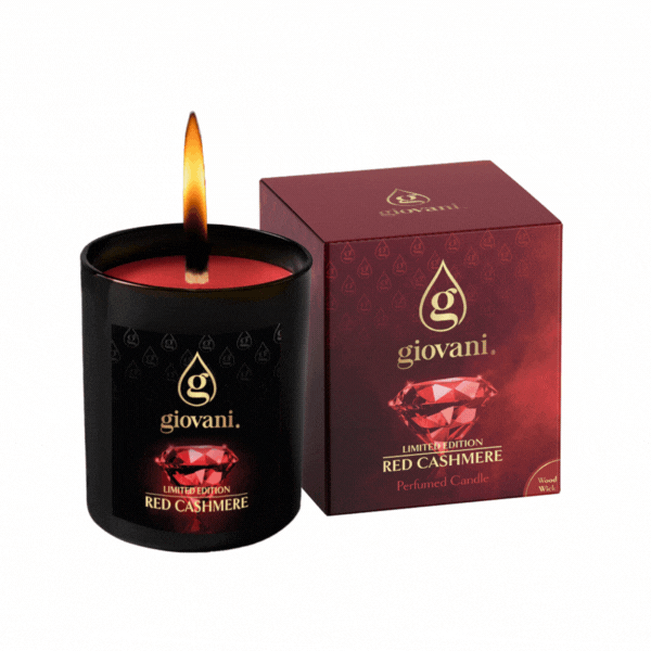 Luxusní vonná svíčka s dřevěným knotem Giovani RED CASHMERE
