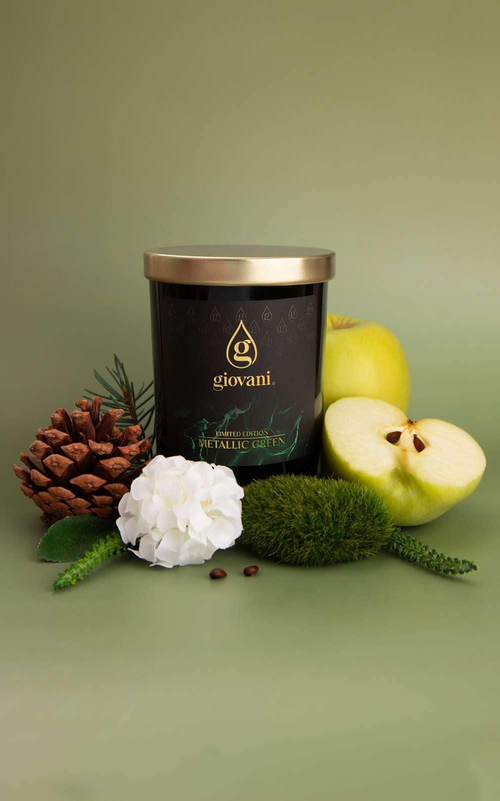 Giovani Eine Kerze die wie ein Parfüm duftet Metallic Green