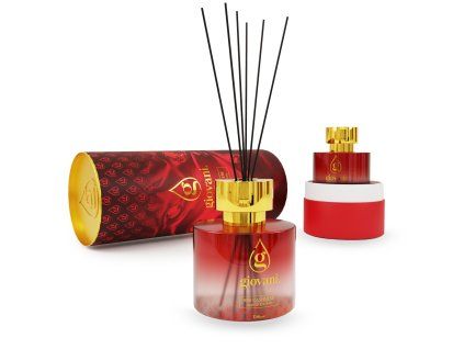 diffuser with reeds