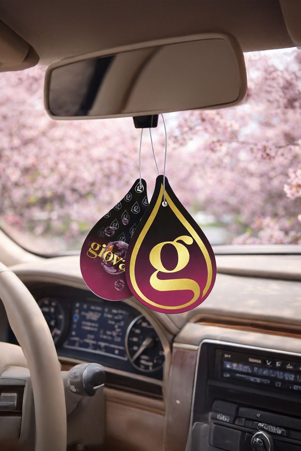 Universāla piekaramā etiķete ar BUBBLE PINK aromātu