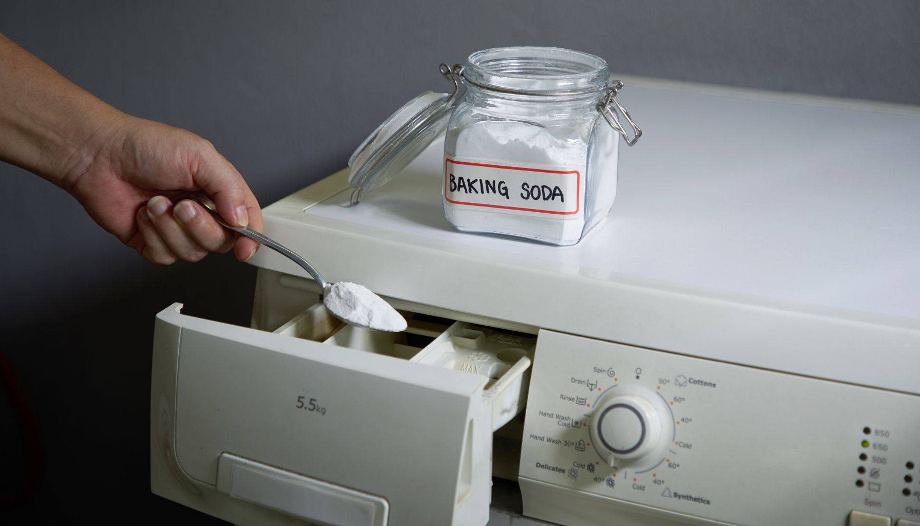 How to use baking soda for laundry?