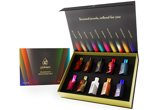 Giovani parfymminiatyrer presentset