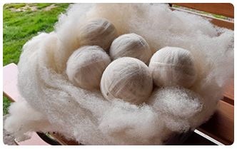 Drying the laundry Giovani Milieuvriendelijke wollen ballen