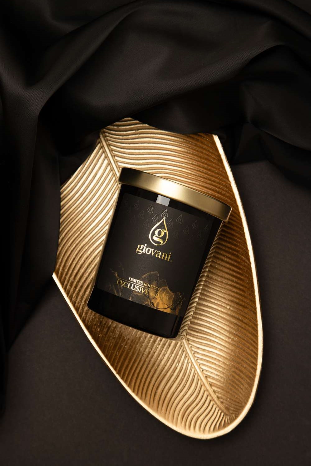 Lõhnaküünal parfüümiga EXCLUSIVE GOLD