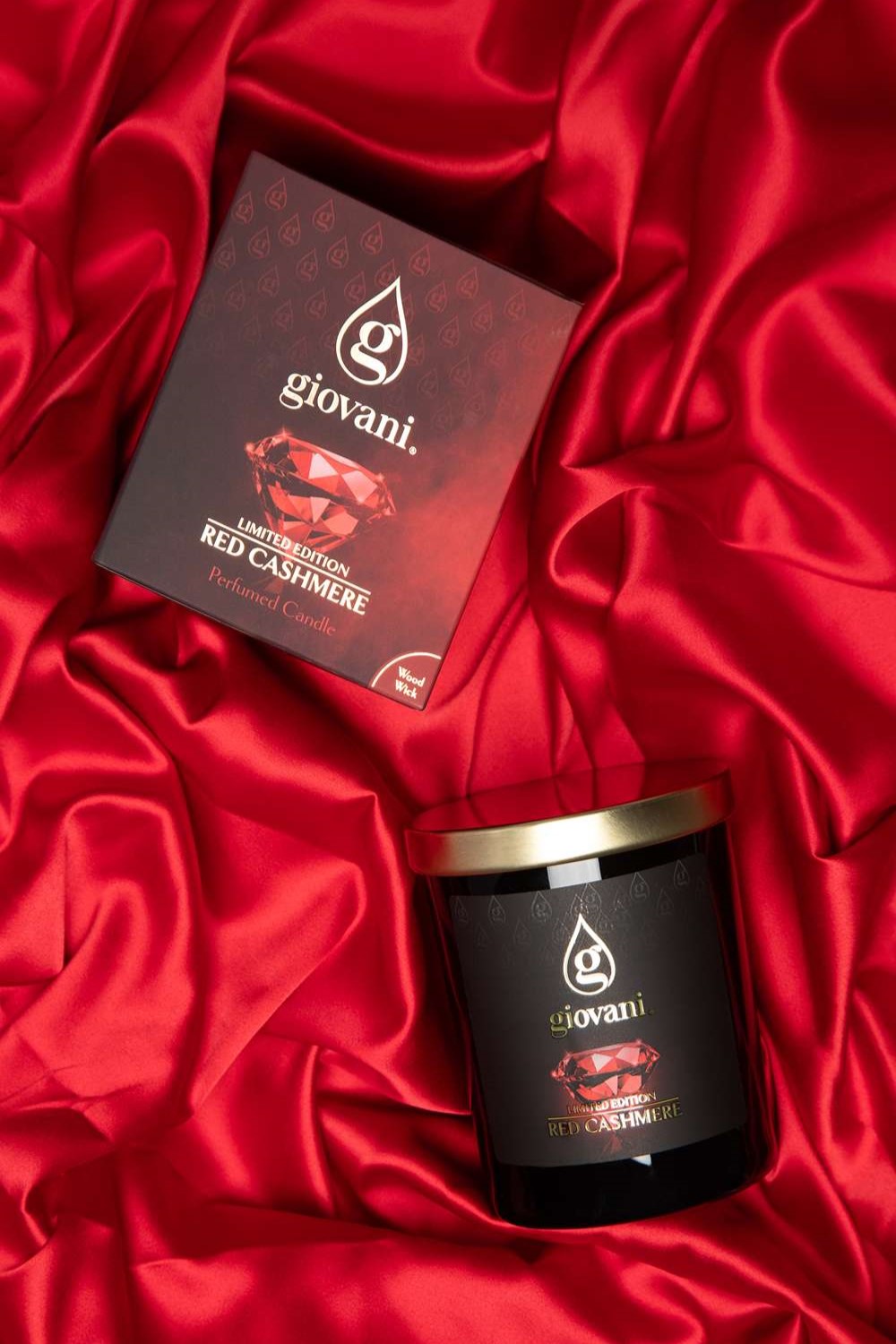 Giovani RED CASHMERE Koduküünal, mis täidab ruumi lõhnaga