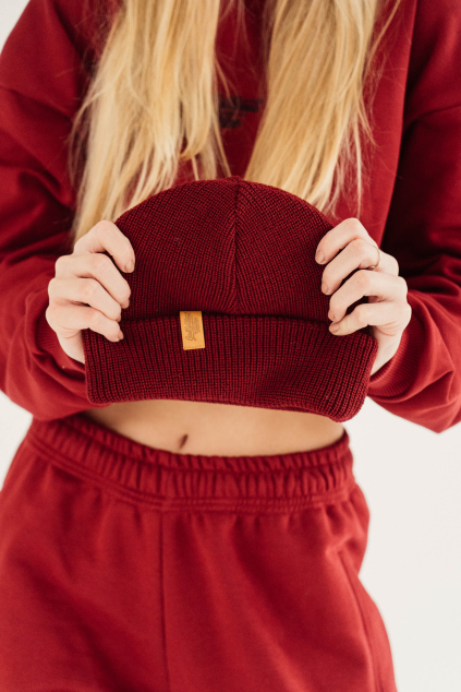 Kulich s vlnou Merino Burgundy