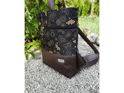 Ruksak MILO hnedý včielky