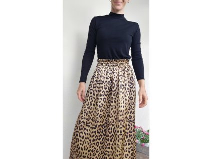 Saténova sukňa s leopardím zvieracím vzorom saténova  Sukňa namieru