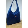Hobobag kabelka zamatová modrá