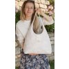 Hobobag kabelka imitácia brúsenej kože krémová