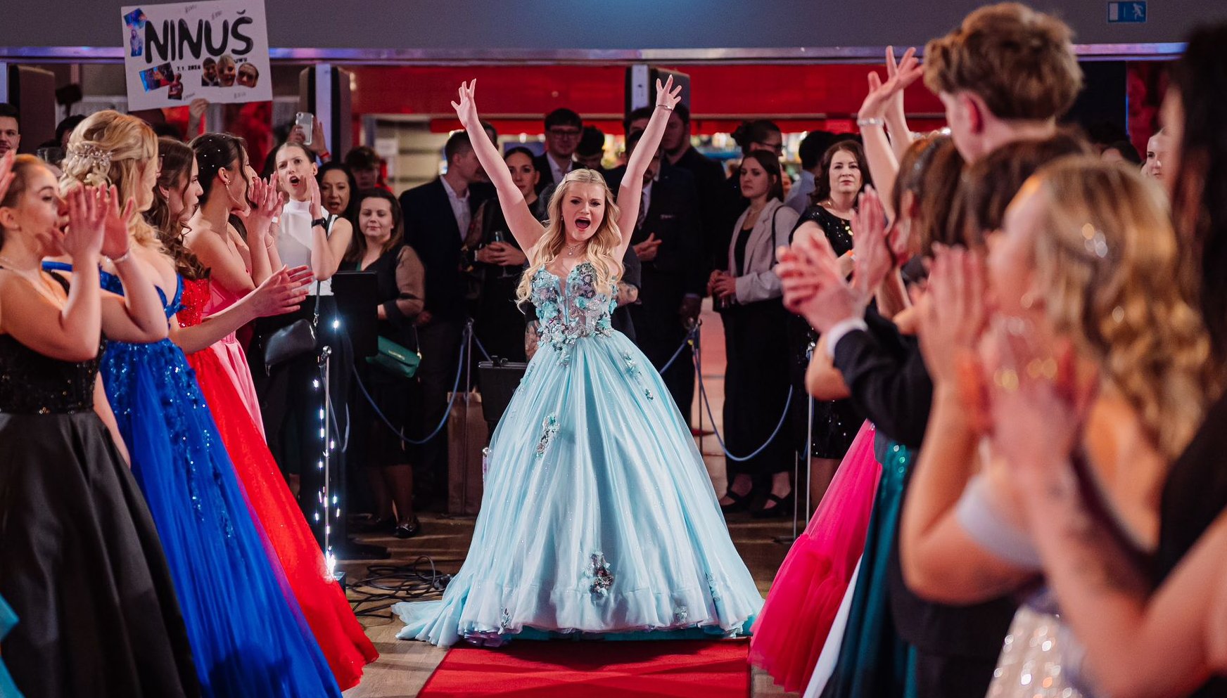 Nejčastější chyby při výběru maturitních šatů – a jak se jim vyhnout