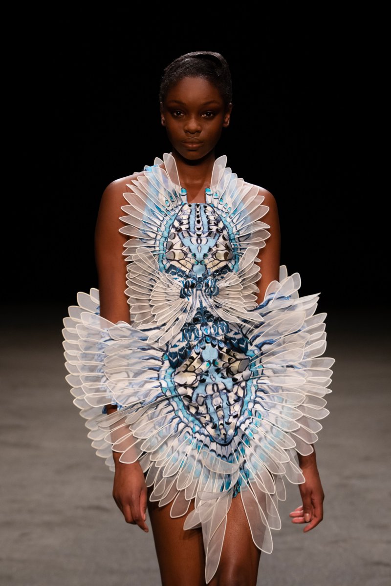 IRIS VAN HERPEN 2022