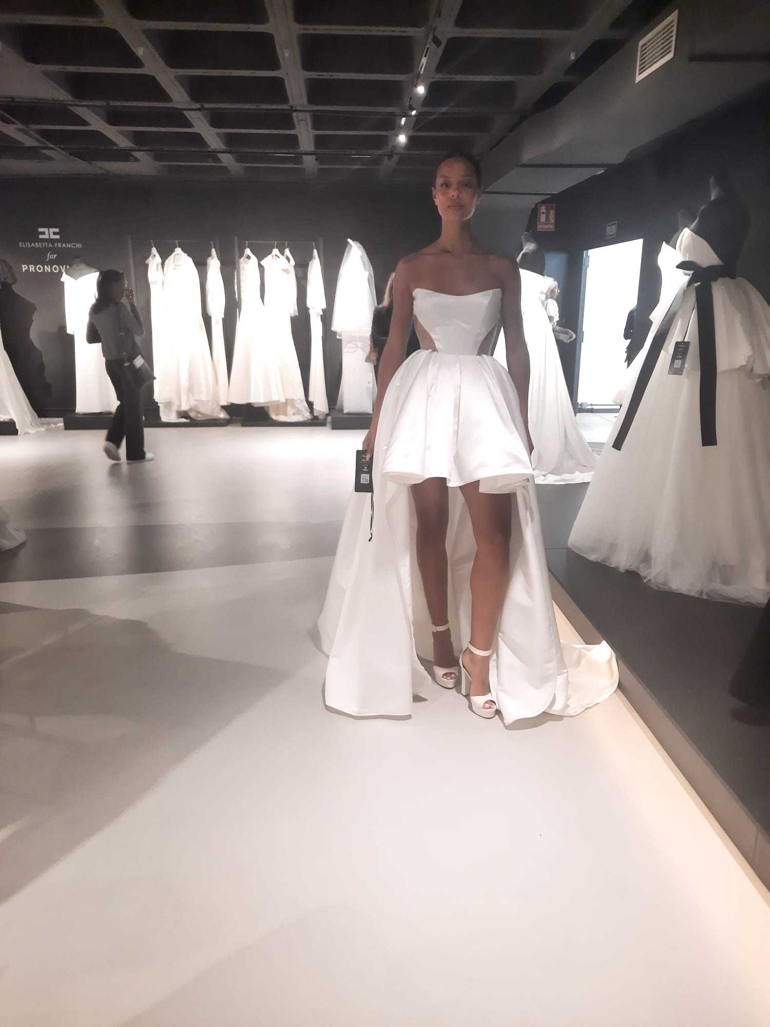 barcelona-bridal-fashion-week-4