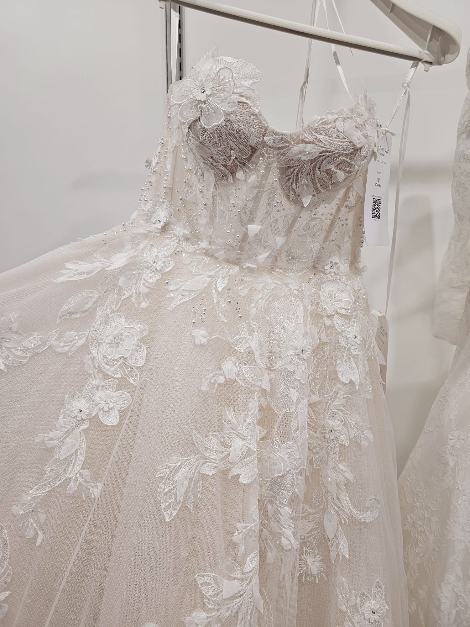 LUXUSNI-SATY-HAUTE-COUTURE