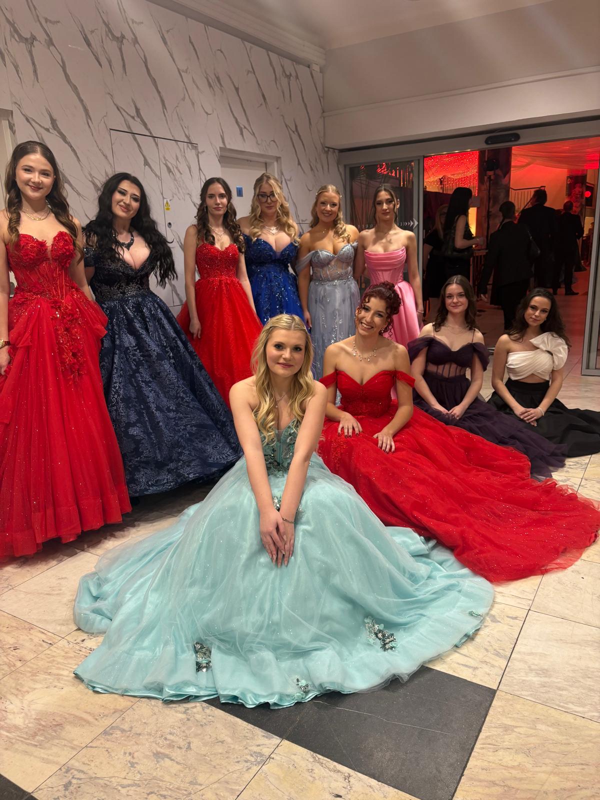 f7275e8d-9c6f-4cb5-b078-3cdc9145af1d