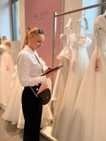                                     Glamor&AVALON Svatební studio
                            