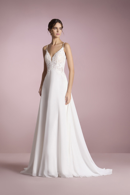 svatebni saty ebina white one 2025