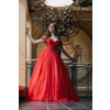 spolecenske maturitni saty cervene trpytive dlouhe objemna tylova sukne spadla ramena krajka