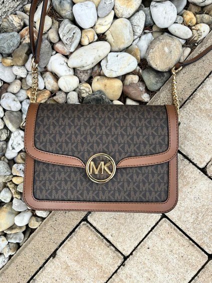 ad4e1fea 6341 410c 9496 439a3cea63f0