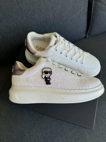 4c2b601c b4d8 4748 9930 7d19a9f689ae