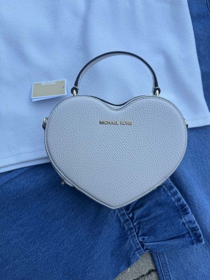 30b112d6 cc0e 4992 95c7 79dce831f84f