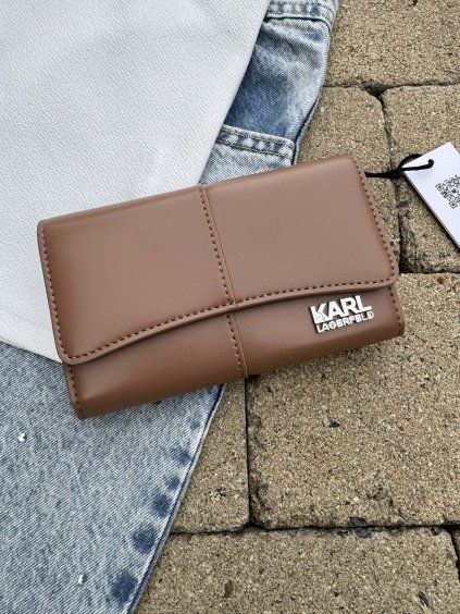 52bdbd6c 59fb 4c31 a604 0584fc280571