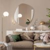 Lustro Roco o nieregularnym oblym ksztalcie w salonie — GieraDesign