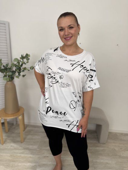 Halenka s nápisy Daffy