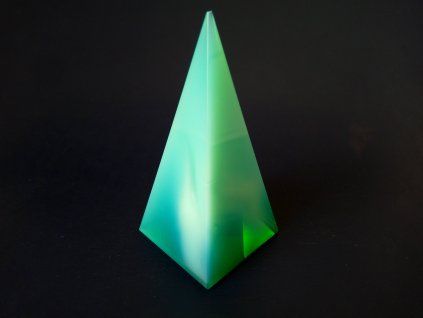 Pyramid 35x35x73  Uranium green opal