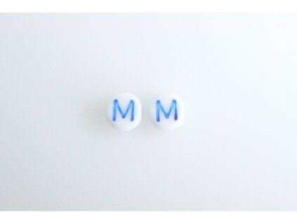 Korálky s modrým  písmenkem "M" 11149220 6 mm 03000/46433