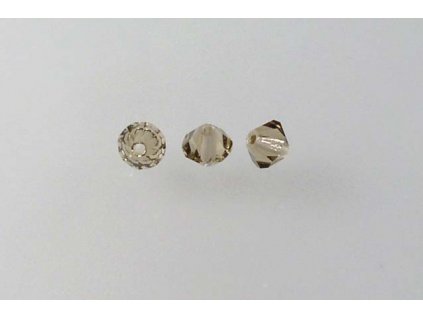 M. C. perle - sluníčka - 4 mm 10210