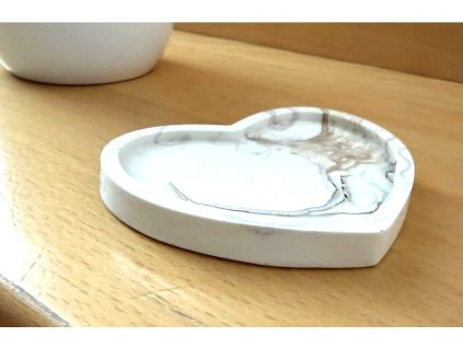 Podtácek srdíčko béžové