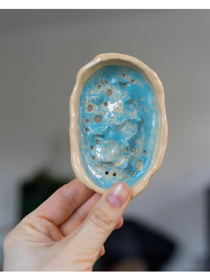 Keramická mýdlenka modrá s odtokem