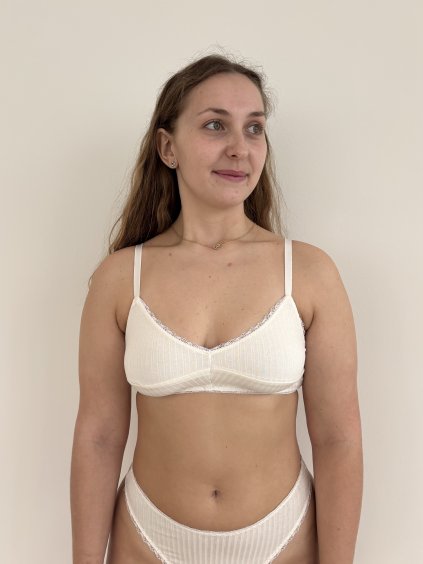 Viskózová rebrovaná podprsenka s čipkou