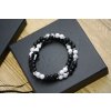 Wrap Glosery náramok s lesknúcim krištáľom v tvare krížika, pozlátené stopery, lesklý / matný čierny achát a howlite 4-6mm