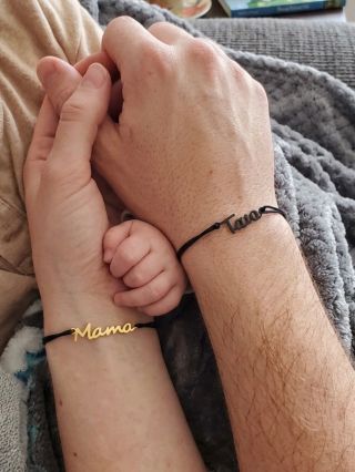 Ku Dňu otcov 🖤 21.6. tomu najlepšiemu tatovi, ktorý drží našu rodinu pokope. 👨‍👩‍👦 #glosery #naramky #denotcov