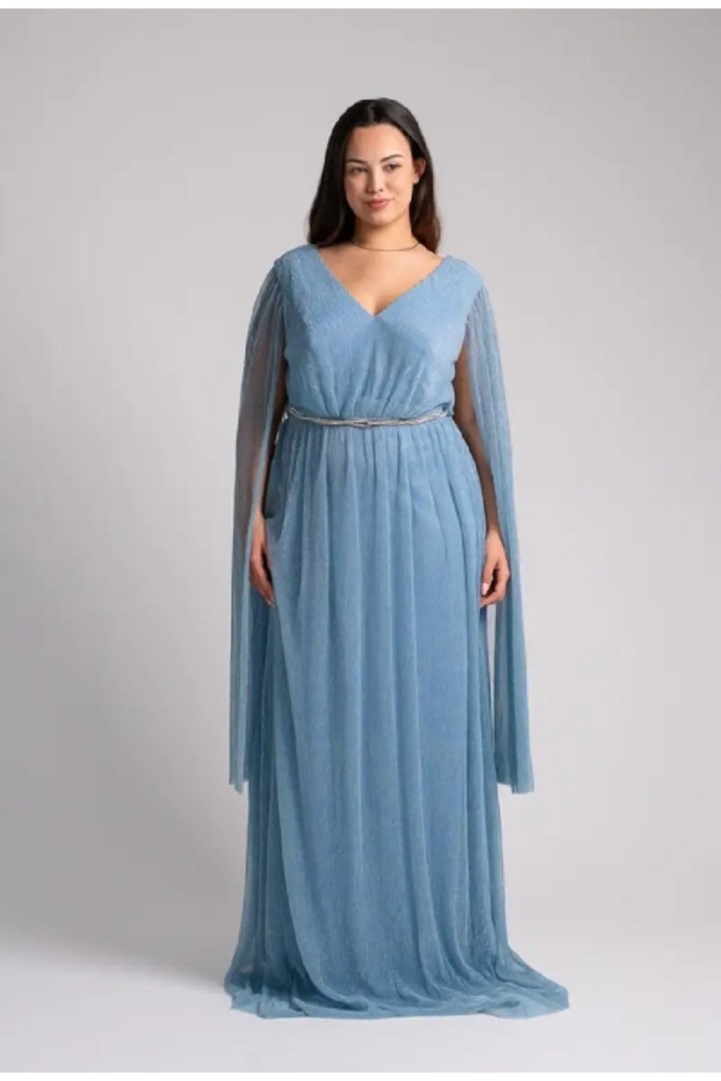 Dlouhé společenské bledě modré lesklé šaty s kamínkovou ozdobou