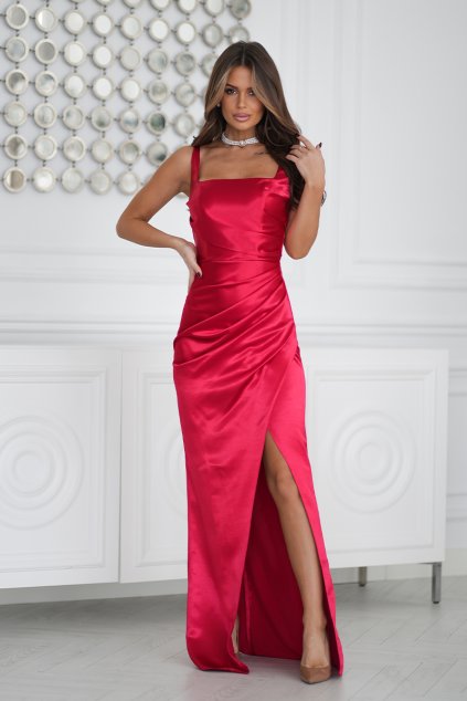 Dlouhé společenské červené přiléhavé šaty na vázání