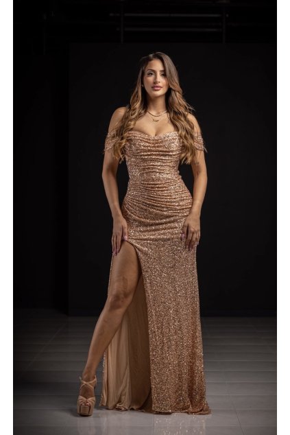 Dlouhé společenské zlaté flitrované šaty s padlými rameny