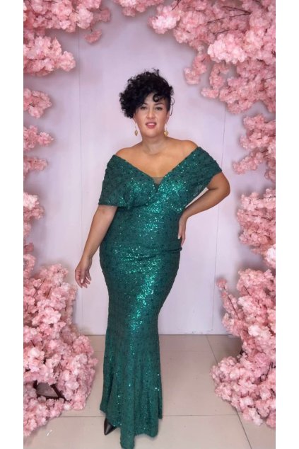 Dlhé spoločenské zelené flitrované šaty