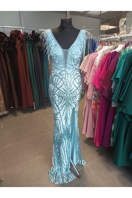 Dlhé spoločenské modré šaty s flitrami a pierkami