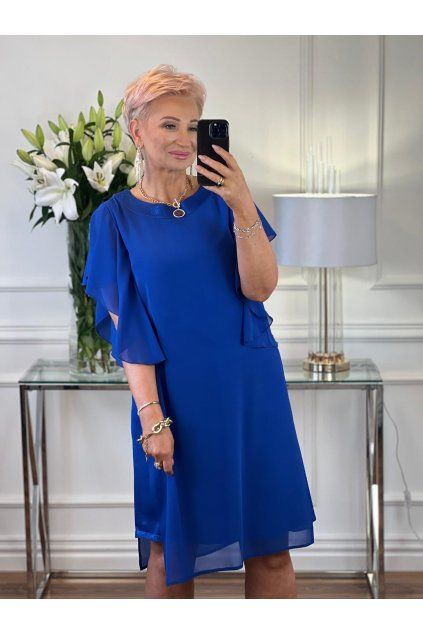 Královsky modré šifonové šaty s leskem