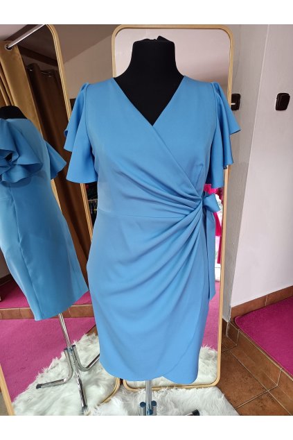 Blankytne modré šaty s viazaním