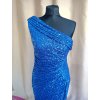 Dlouhé společenské královsky modré flitrované šaty s řasením