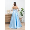 Dlouhé společenské bledě modré šaty