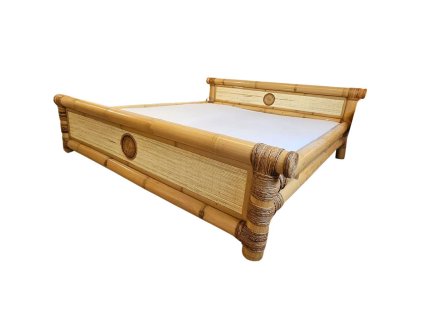 bambusova postel tangalle