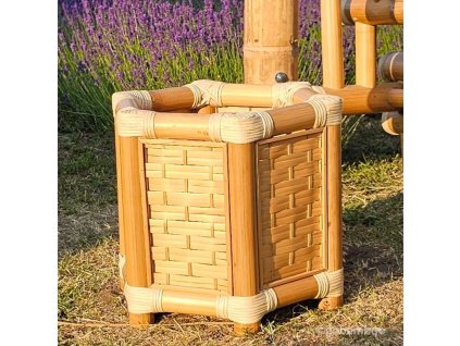 Bambusový kvetináč